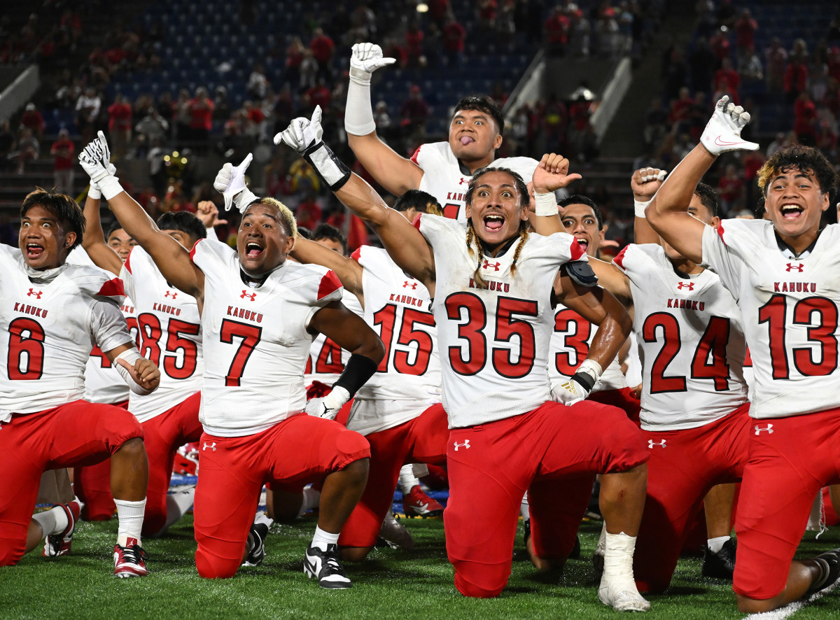 Kahuku vs Mater Dei September 9, 2023 Photo-Heston Quan64