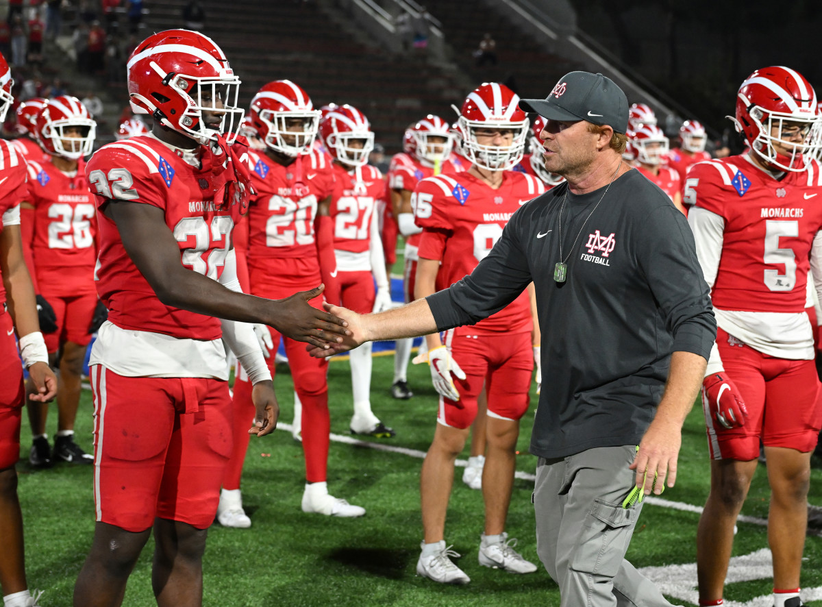 Kahuku vs Mater Dei September 9, 2023 Photo-Heston Quan69