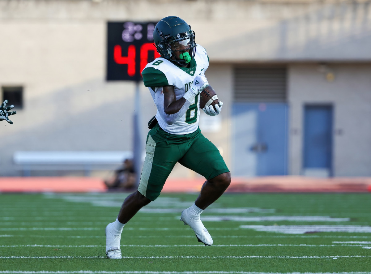 DeSoto vs South Oak Cliff September 9, 2023 Photo-Robbie Rakestraw96