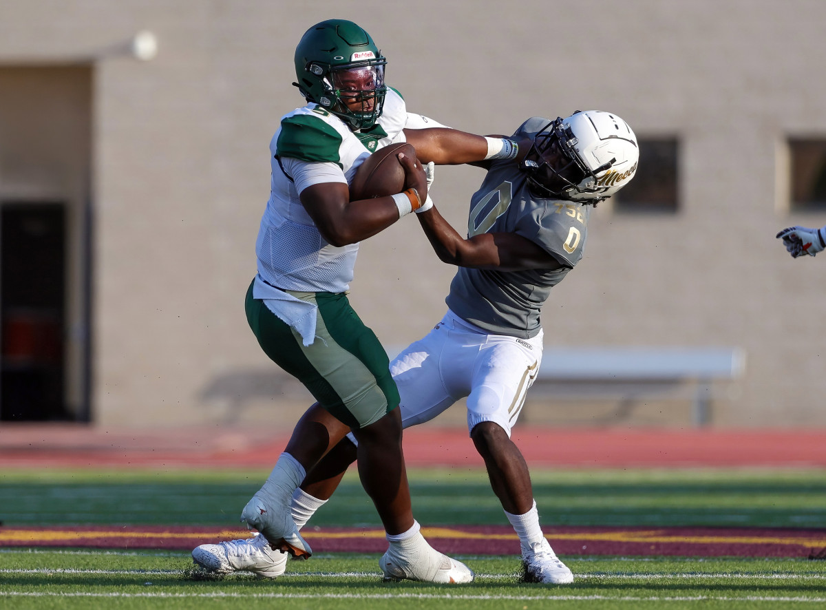 DeSoto vs South Oak Cliff September 9, 2023 Photo-Robbie Rakestraw95