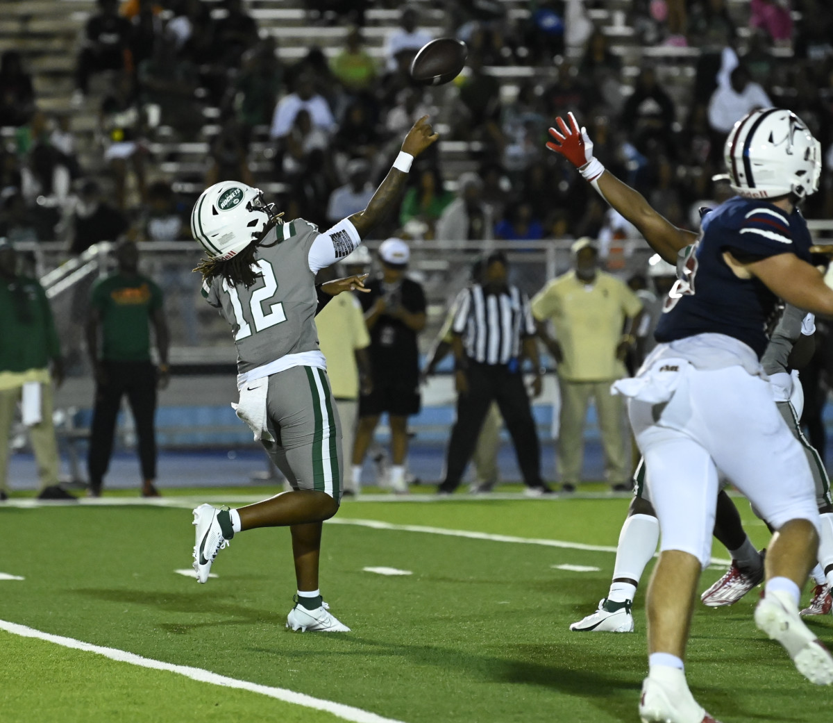 Chaminade-Madonna vs Miami Central Football - Robson Lopes - 08-26-20231042