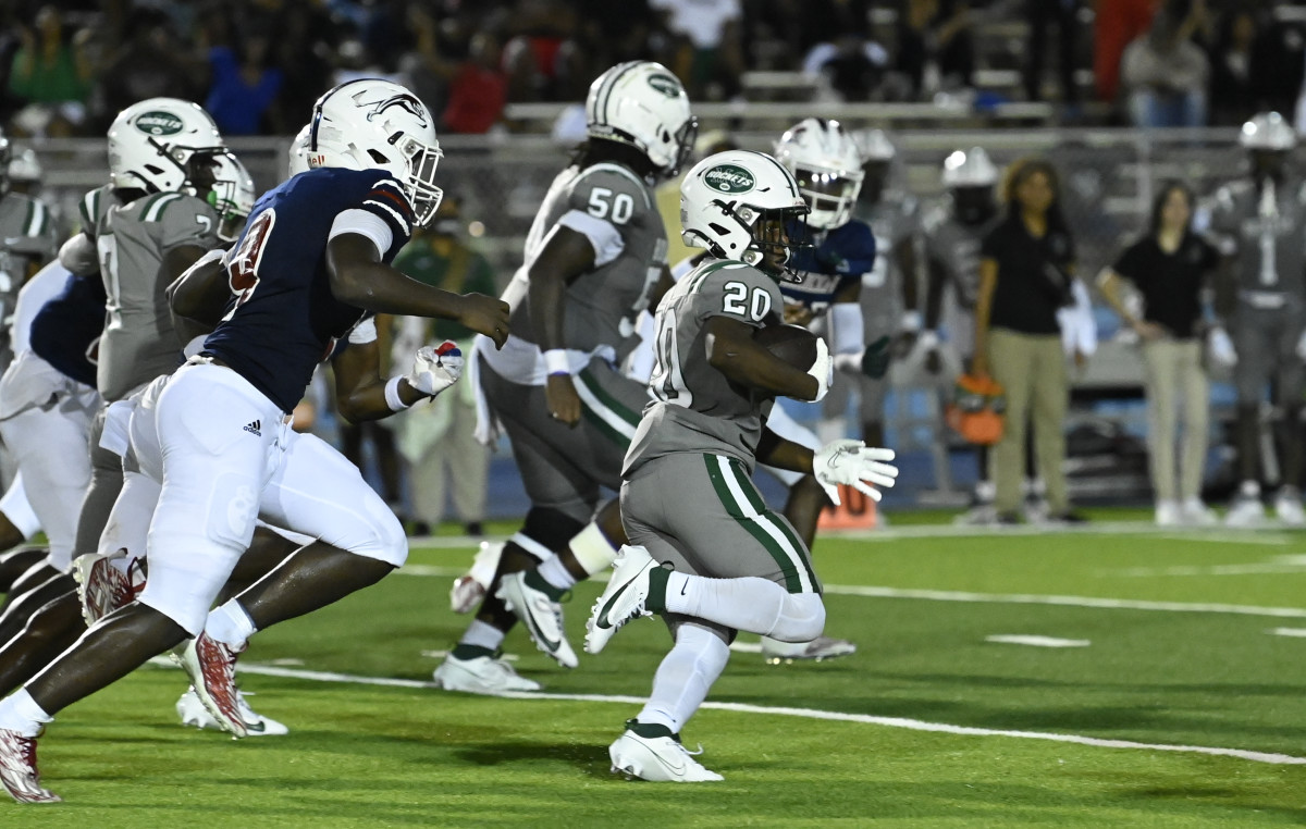 Chaminade-Madonna vs Miami Central Football - Robson Lopes - 08-26-20231044