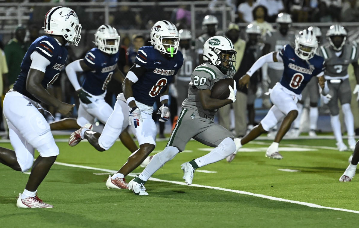 Chaminade-Madonna vs Miami Central Football - Robson Lopes - 08-26-20231047