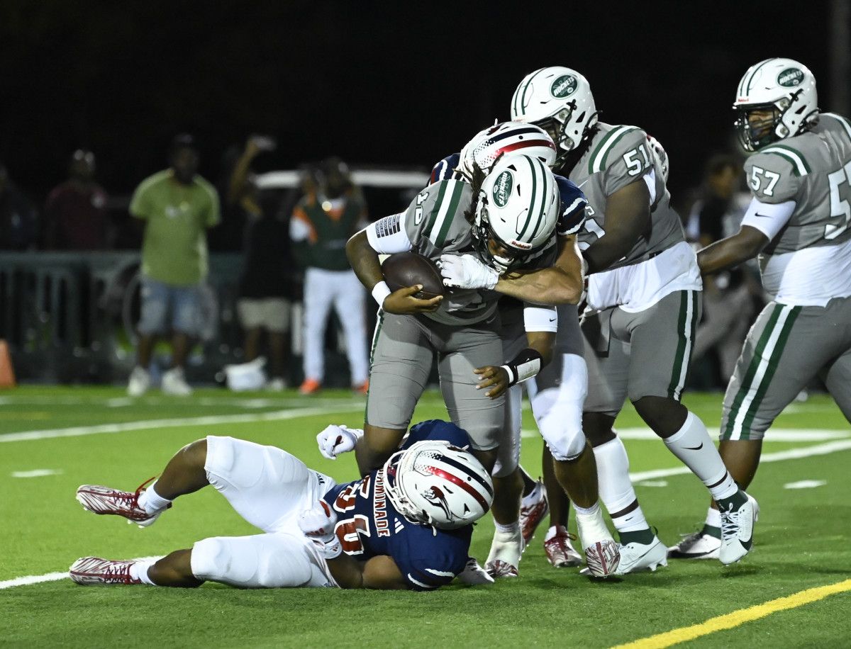 Chaminade-Madonna vs Miami Central Football - Robson Lopes - 08-26-20231067