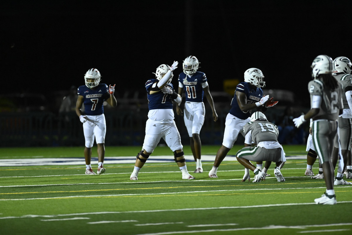 Chaminade-Madonna vs Miami Central Football - Robson Lopes - 08-26-20231130