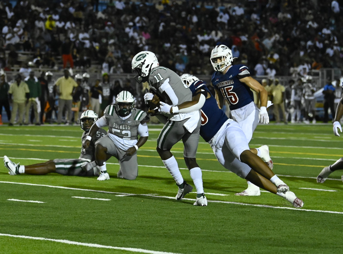 Chaminade-Madonna vs Miami Central Football - Robson Lopes - 08-26-20231134