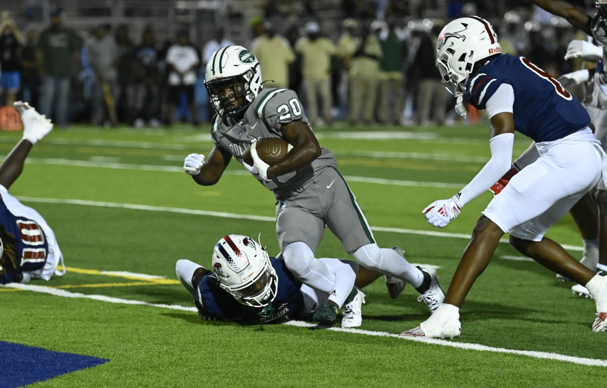 Chaminade-Madonna vs Miami Central Football - Robson Lopes - 08-26-20231176