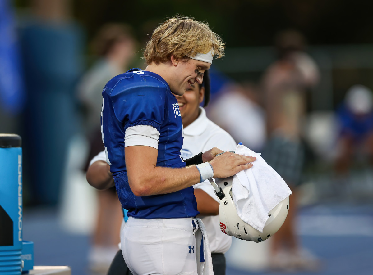 Bishop Miege Kansas at Rockhurst Missouri football 9-22-23 David Smith 23717