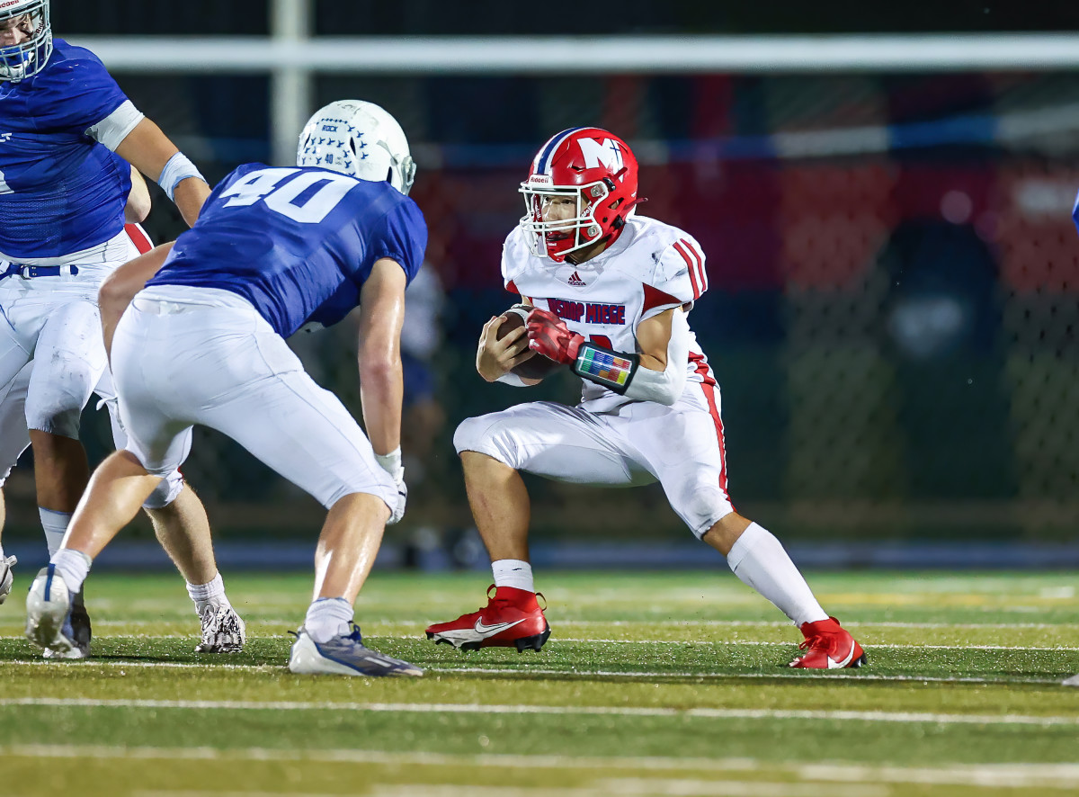 Bishop Miege Kansas at Rockhurst Missouri football 9-22-23 David Smith 23730