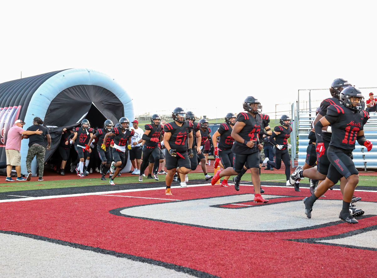 Raymore-Peculiar at Lee's Summit North Missouri football  9-29-23 David Smith 23756