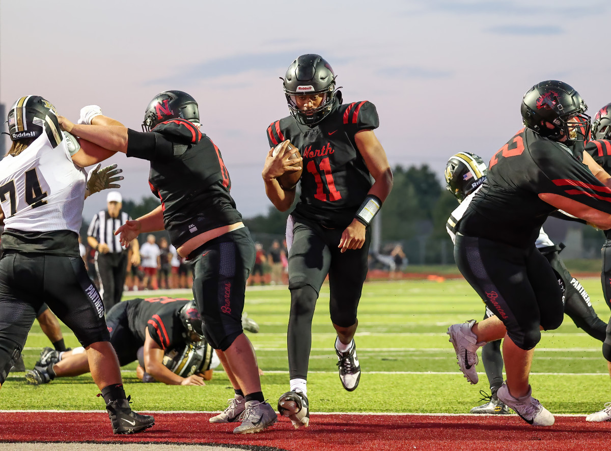 Raymore-Peculiar at Lee's Summit North Missouri football  9-29-23 David Smith 23764