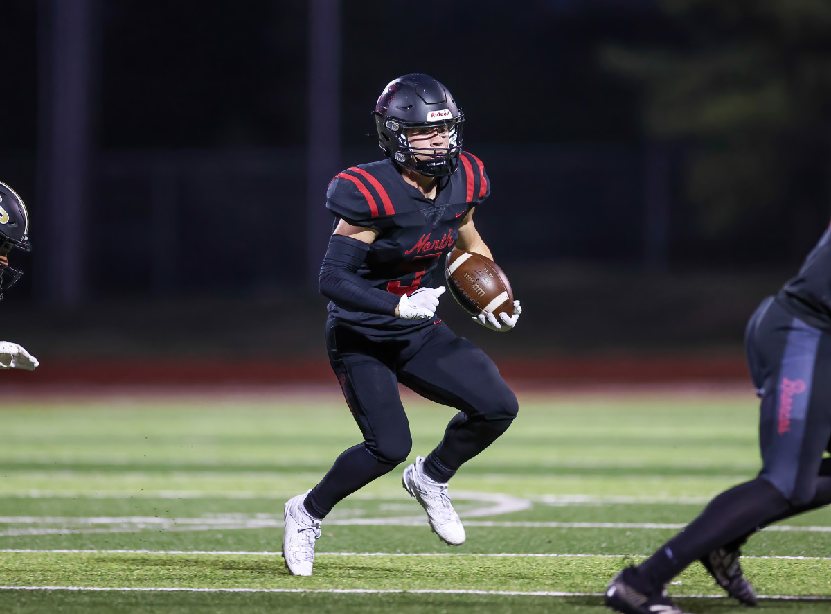 Raymore-Peculiar at Lee's Summit North Missouri football  9-29-23 David Smith 23766