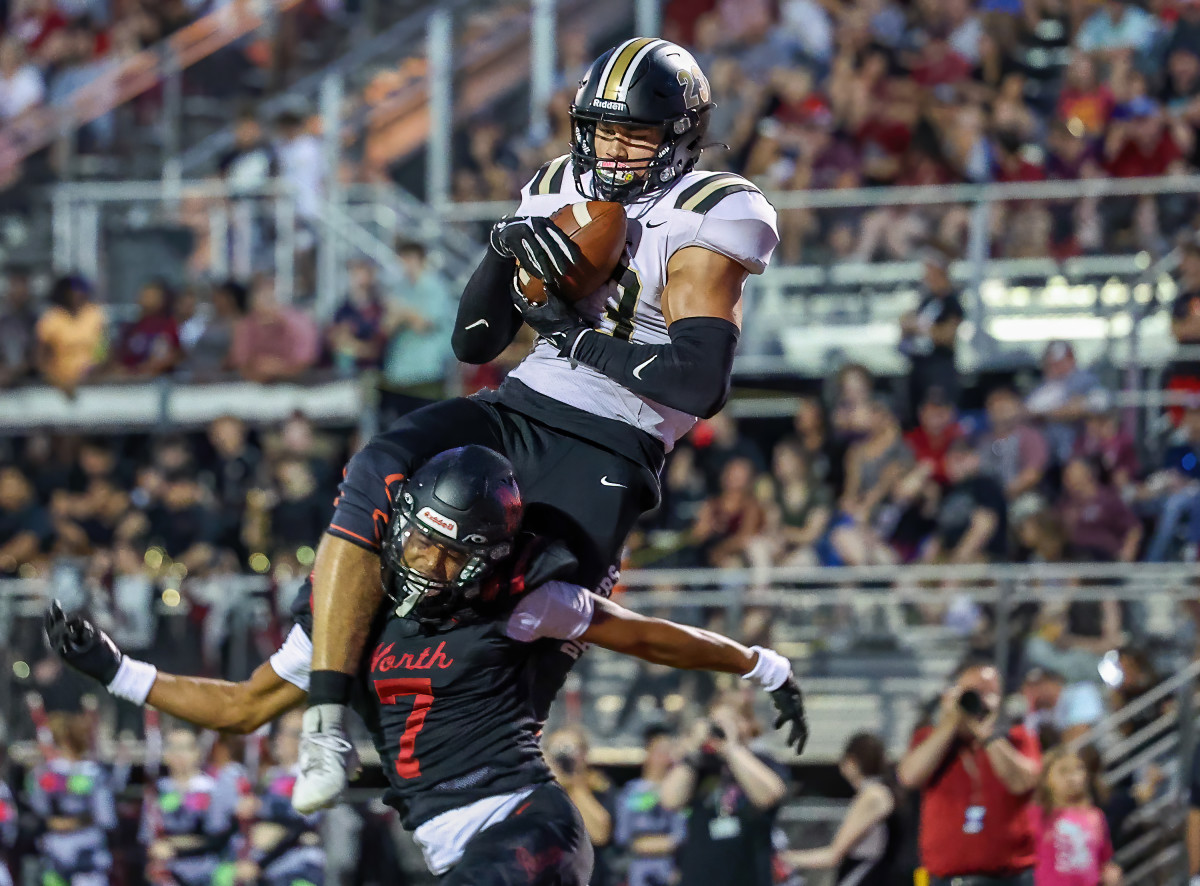 Raymore-Peculiar at Lee's Summit North Missouri football  9-29-23 David Smith 23765