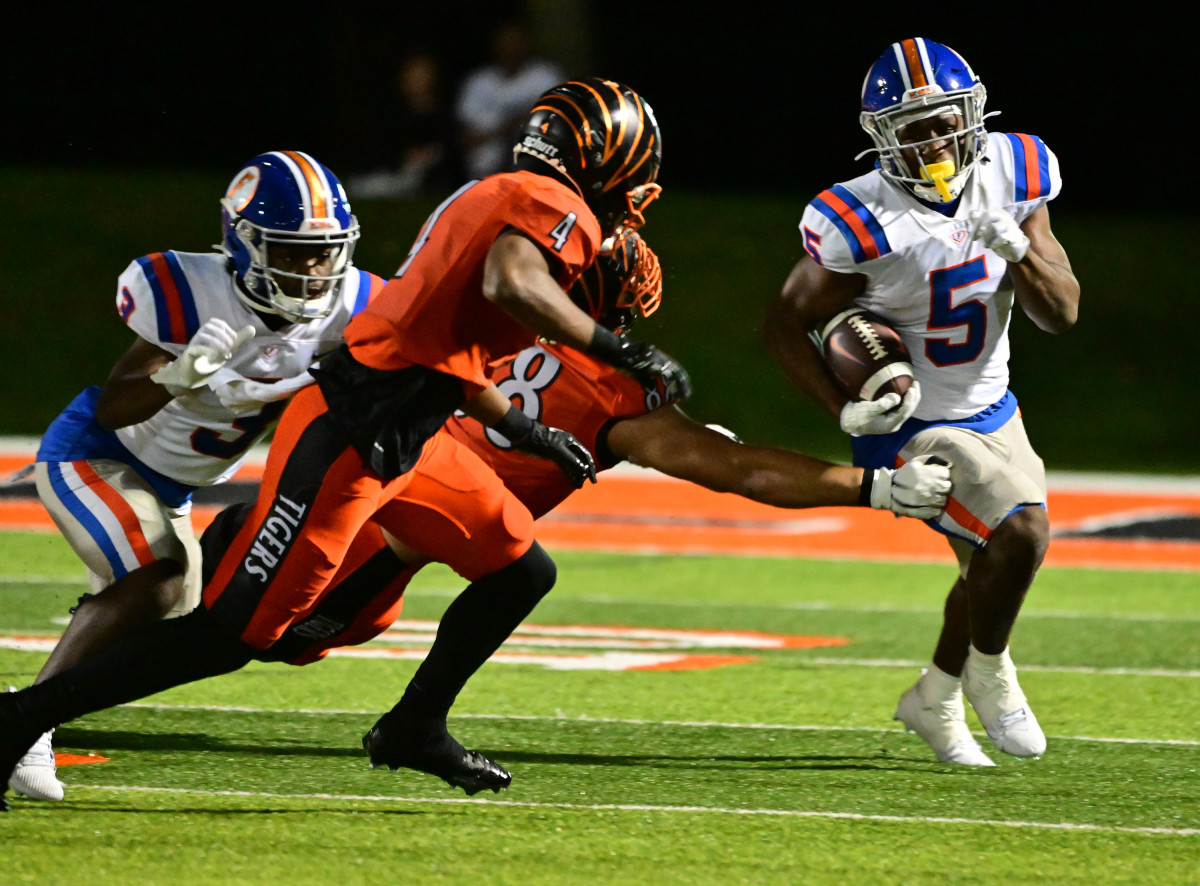 East St. Louis Edwardsville Illinois football 10-13-23 Tim Vizer 23880