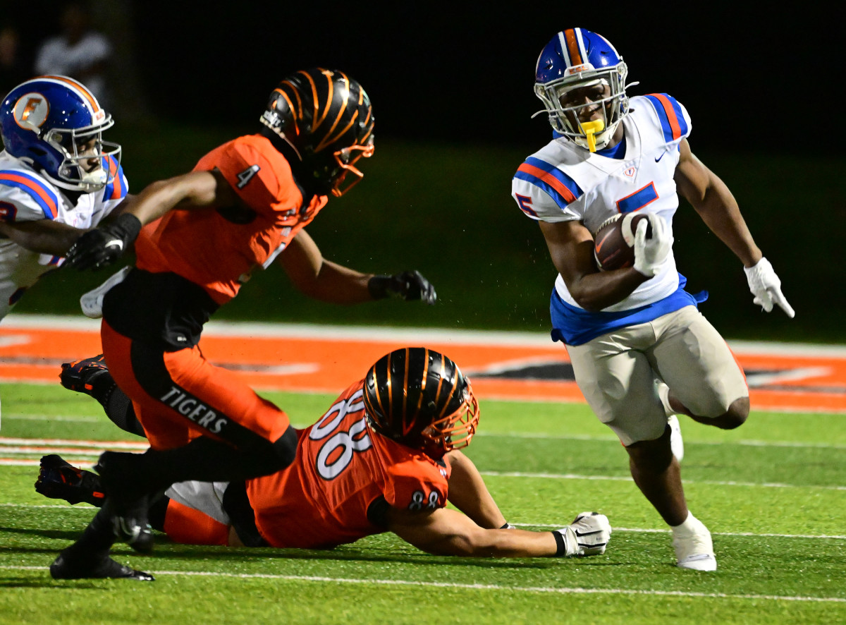 East St. Louis Edwardsville Illinois football 10-13-23 Tim Vizer 23881