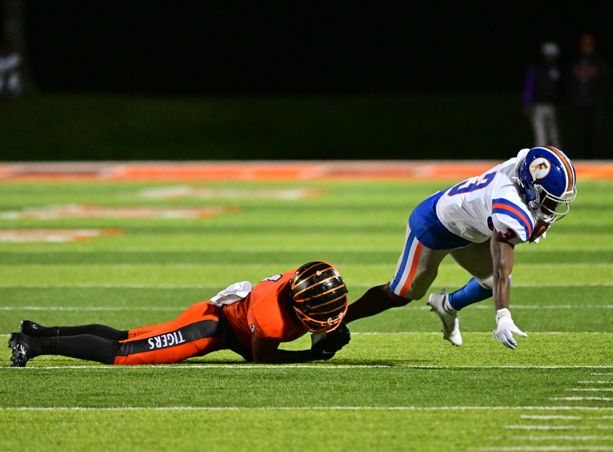 East St. Louis Edwardsville Illinois football 10-13-23 Tim Vizer 23883