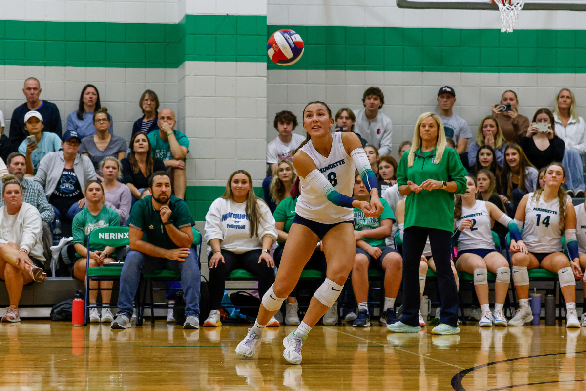 Lafayette Marquette Missouri girls volleyball 10-24-23 Nate Latsch 23983