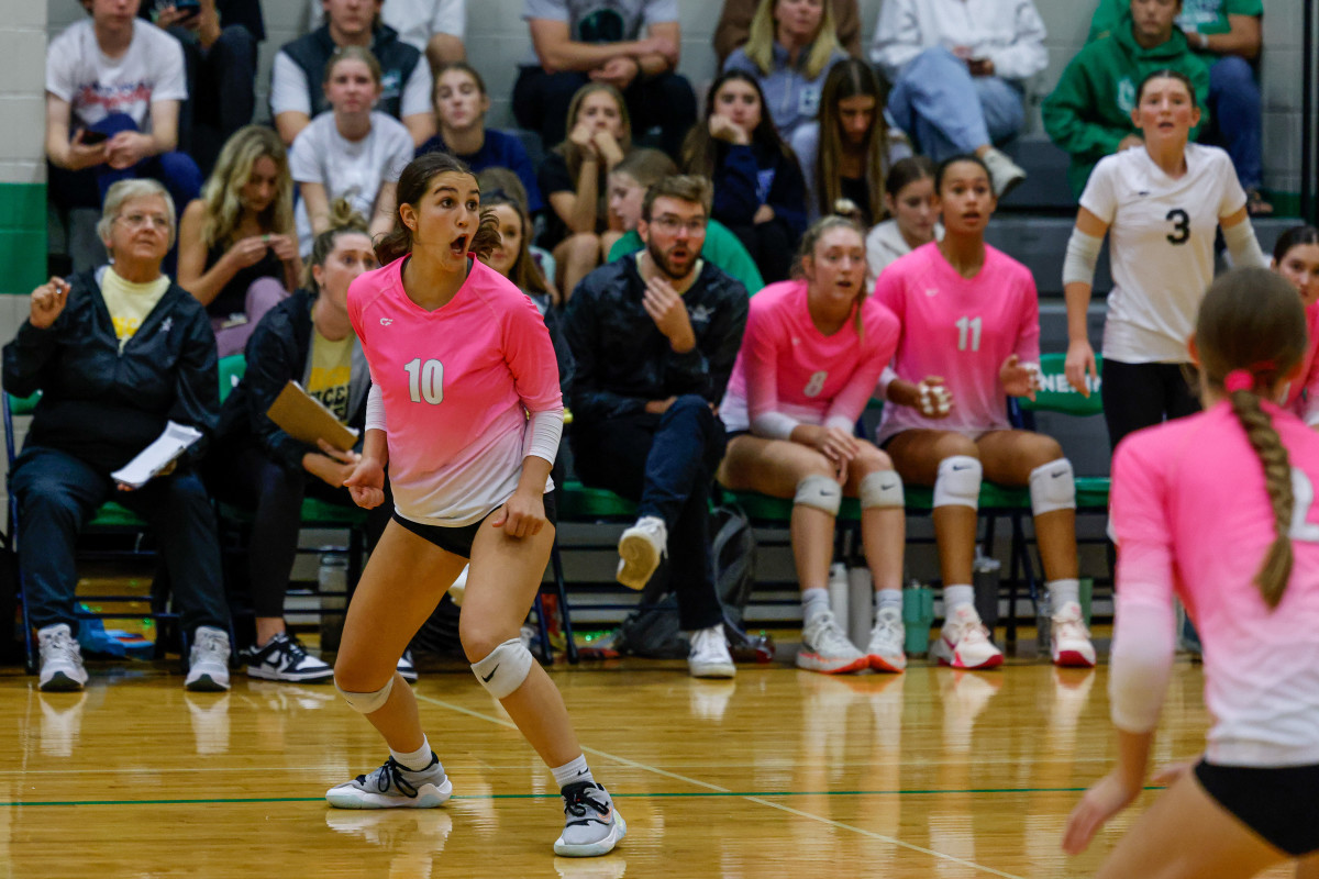 Lafayette Marquette Missouri girls volleyball 10-24-23 Nate Latsch 23995