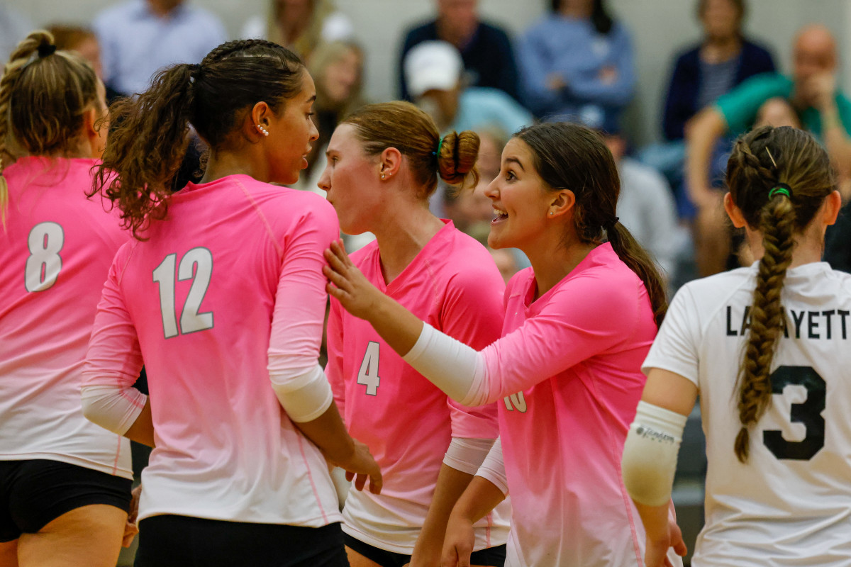 Lafayette Marquette Missouri girls volleyball 10-24-23 Nate Latsch 23994