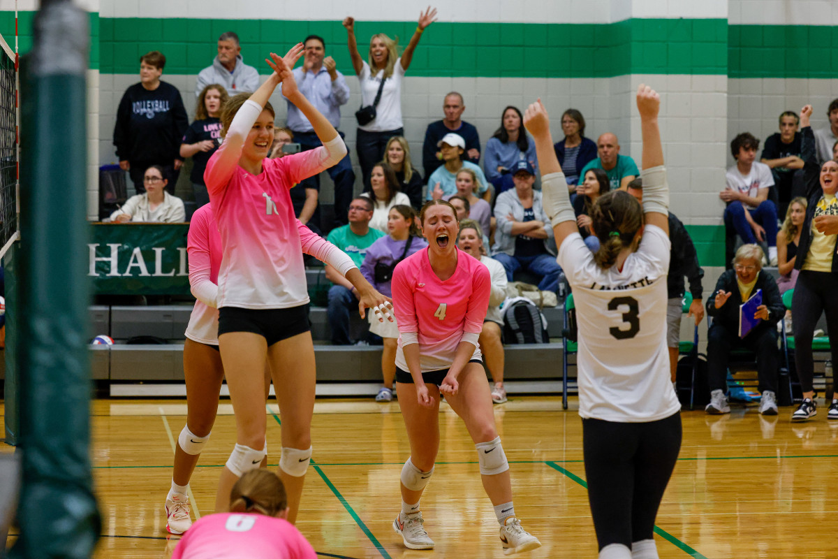 Lafayette Marquette Missouri girls volleyball 10-24-23 Nate Latsch 24002