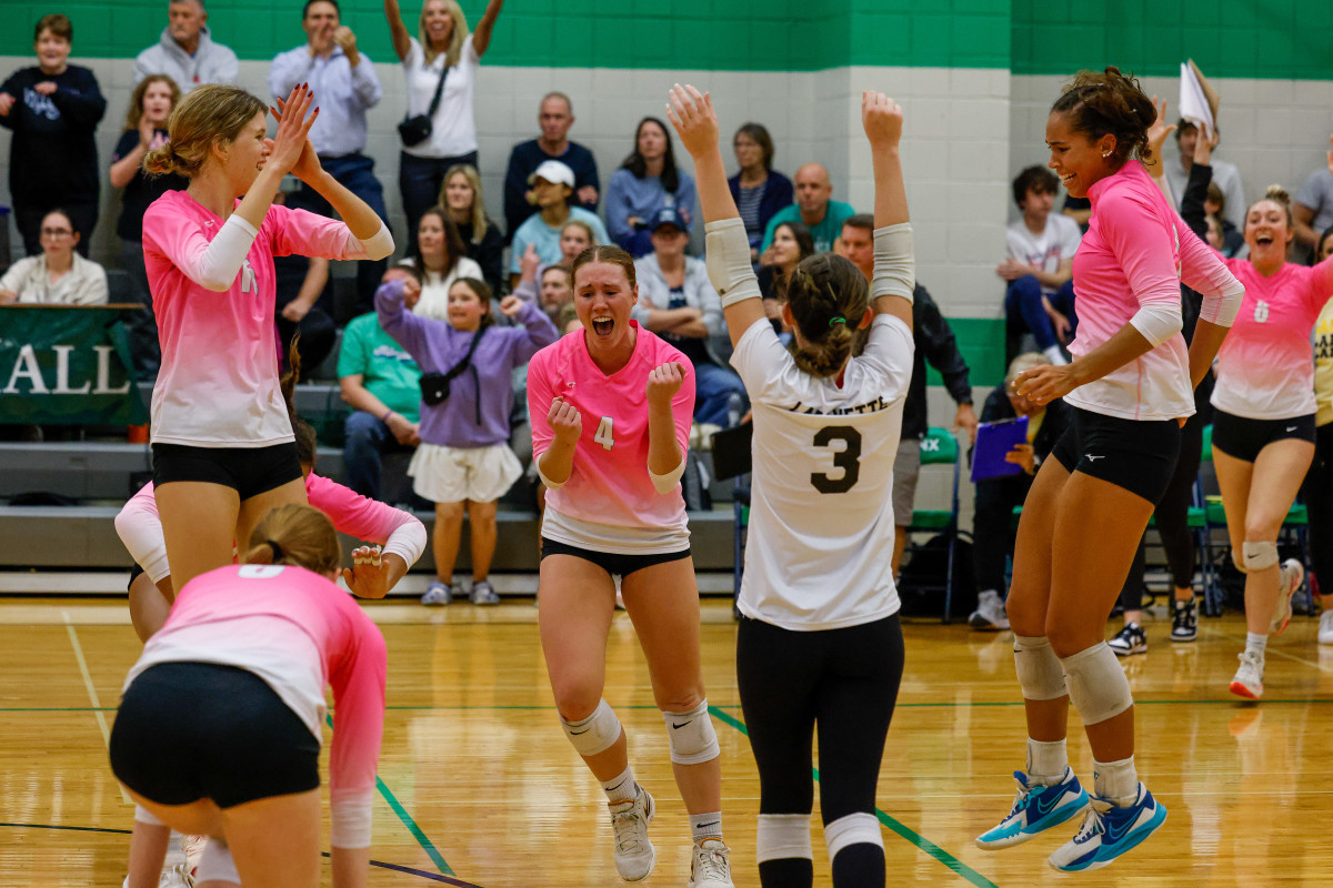 Lafayette Marquette Missouri girls volleyball 10-24-23 Nate Latsch 24003