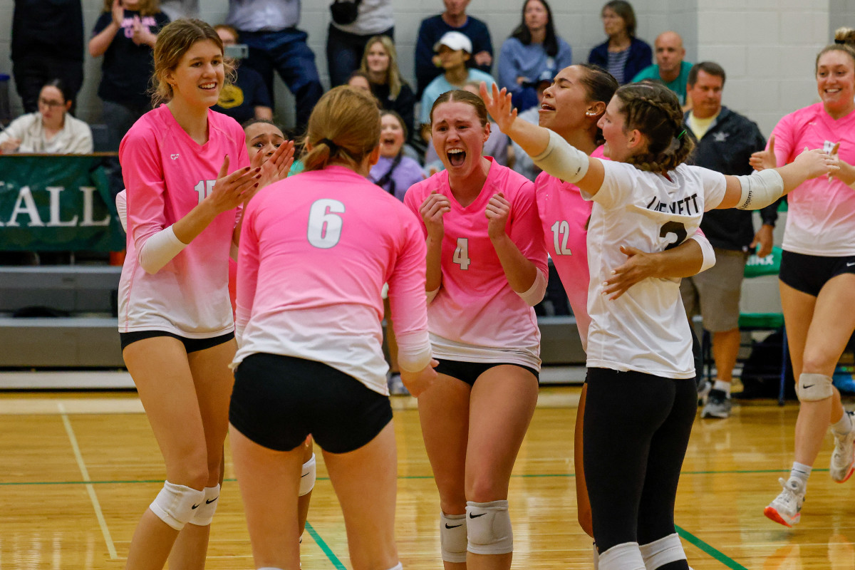 Lafayette Marquette Missouri girls volleyball 10-24-23 Nate Latsch 24005