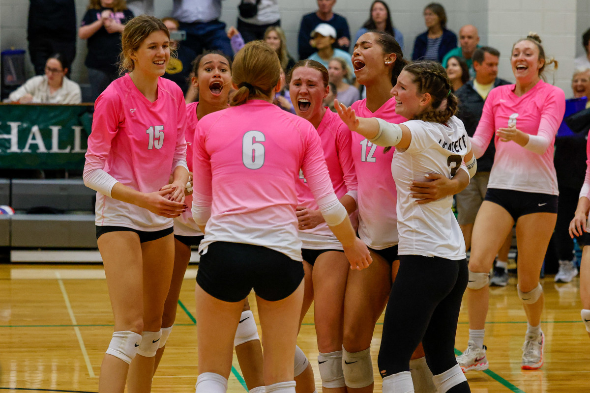 Lafayette Marquette Missouri girls volleyball 10-24-23 Nate Latsch 24007