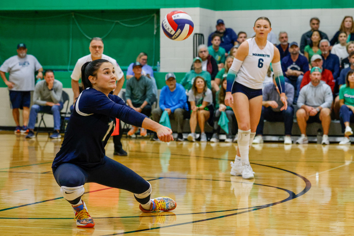 Lafayette Marquette Missouri girls volleyball 10-24-23 Nate Latsch 23938