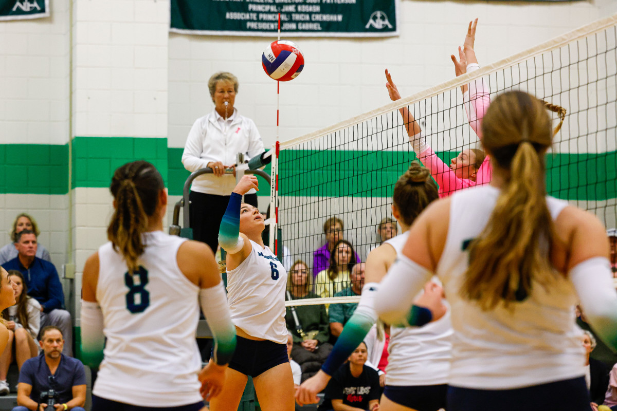 Lafayette Marquette Missouri girls volleyball 10-24-23 Nate Latsch 23940