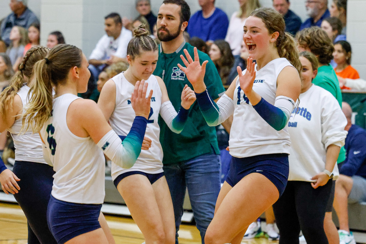 Lafayette Marquette Missouri girls volleyball 10-24-23 Nate Latsch 23945