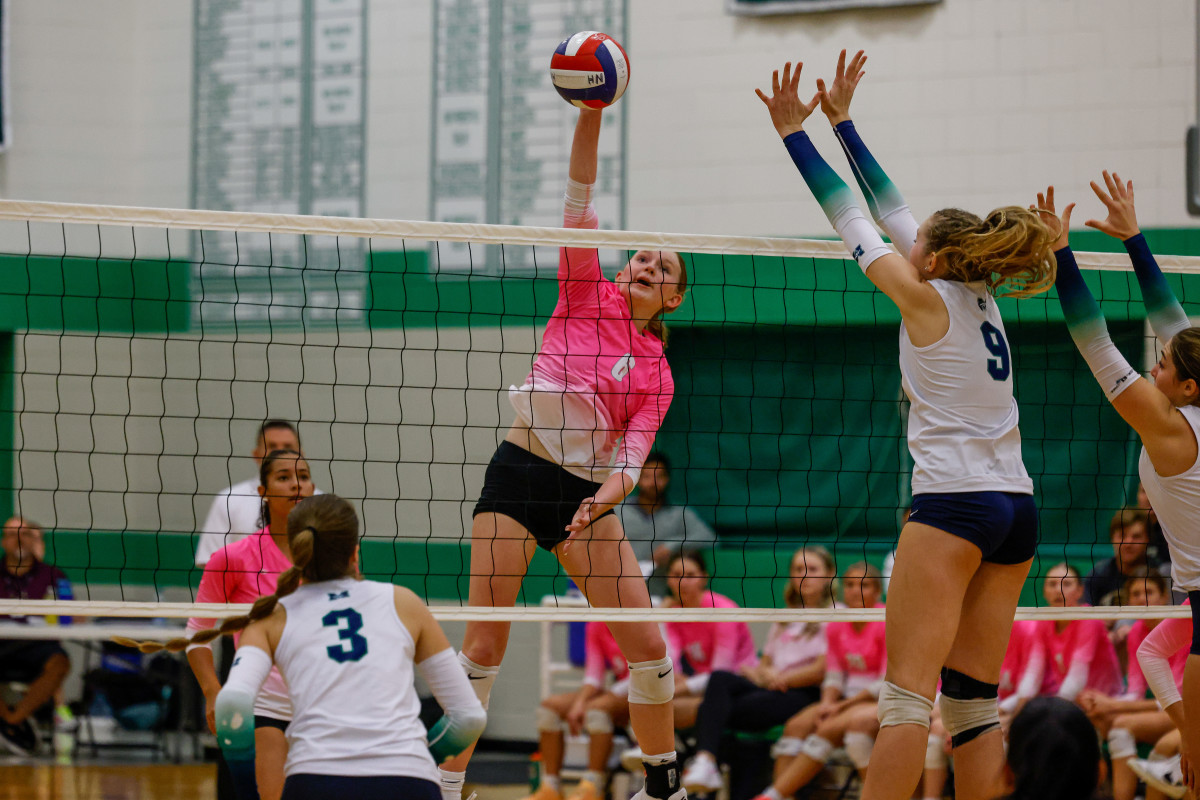 Lafayette Marquette Missouri girls volleyball 10-24-23 Nate Latsch 23949