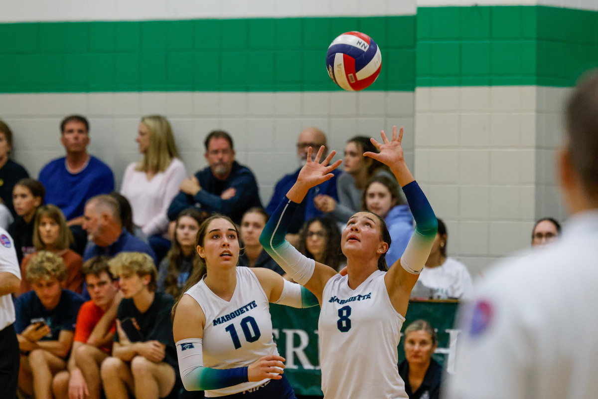 Lafayette Marquette Missouri girls volleyball 10-24-23 Nate Latsch 23950