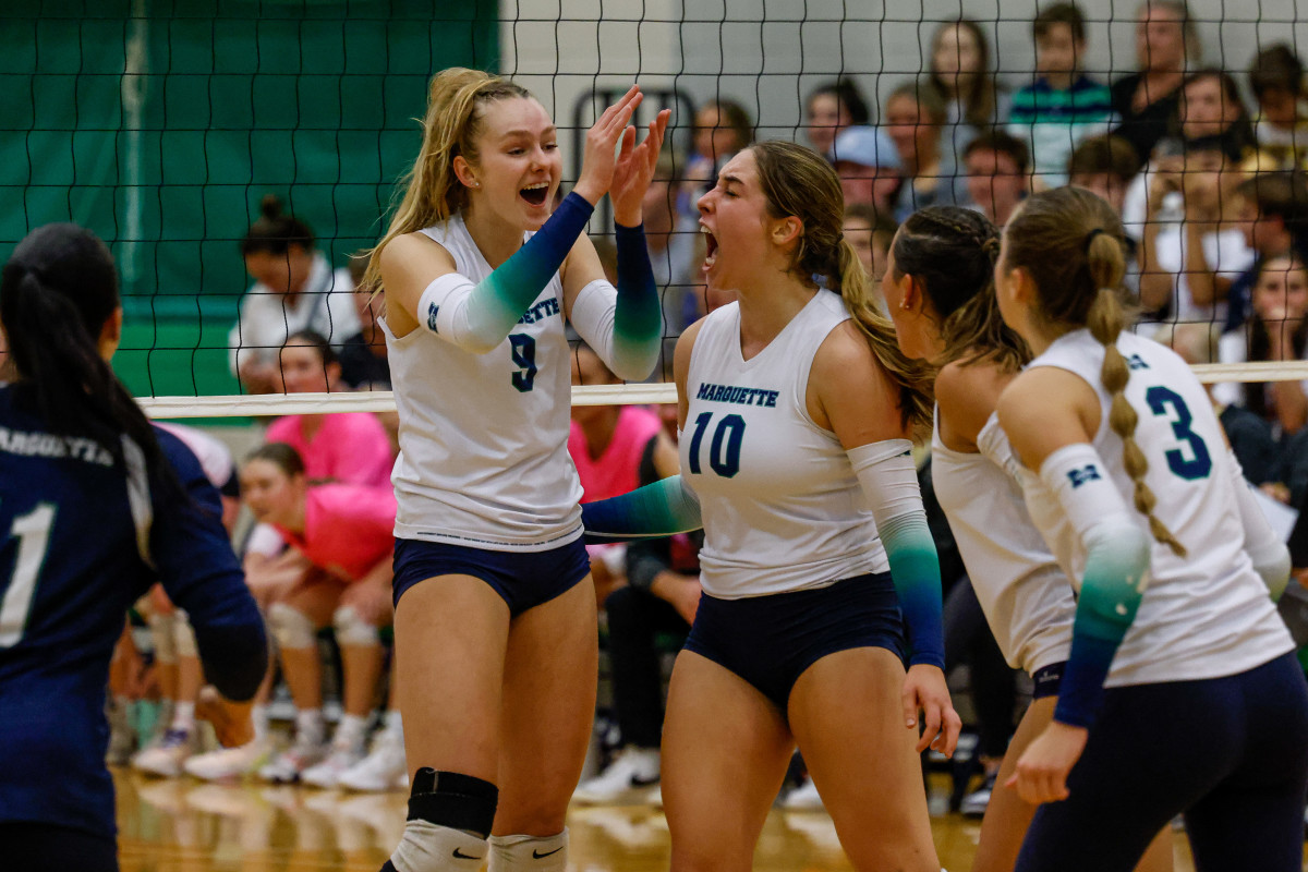 Lafayette Marquette Missouri girls volleyball 10-24-23 Nate Latsch 23953