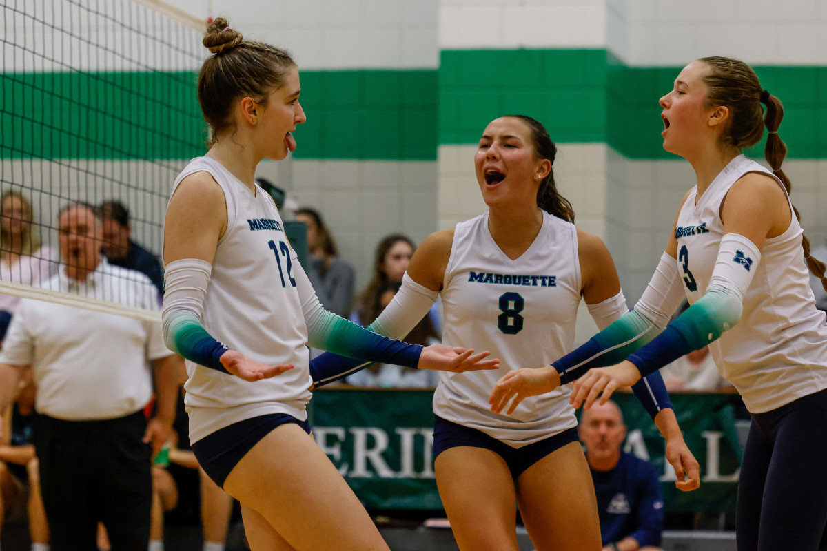 Lafayette Marquette Missouri girls volleyball 10-24-23 Nate Latsch 23966