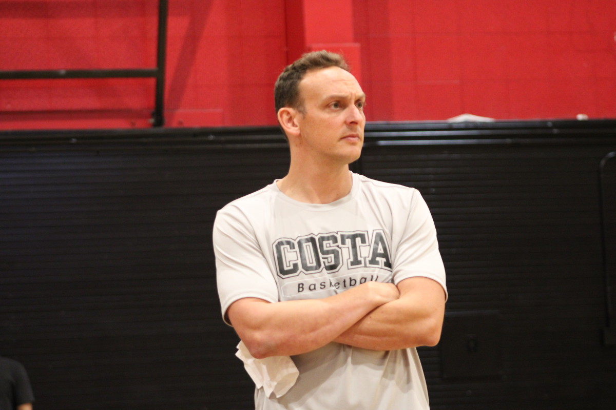 Mira Costa coach Neal Perlmutter has key returners in 2023-24. (Tarek Fattal/SBLive)