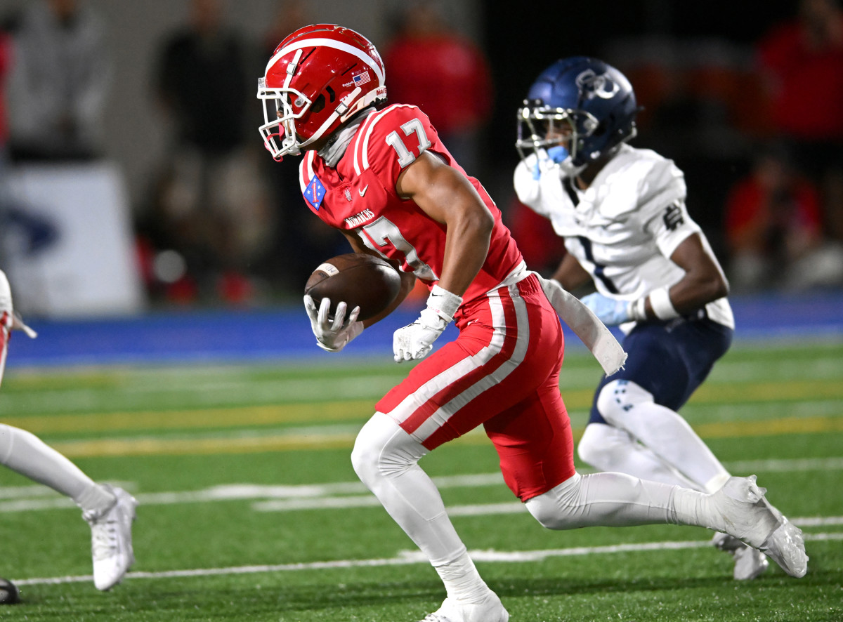 Mater Dei WR Jonah Smith, DB Jayden Crowder transferring to Santa ...