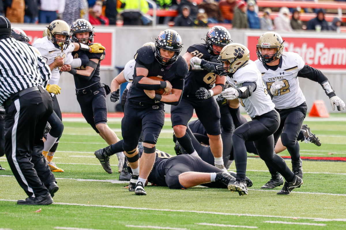 Camp Point Central Lena-Winslow Illinois 1A football November 24 2023 Nate Latsch 24148