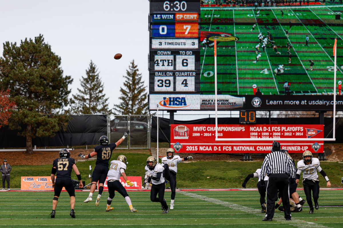 Camp Point Central Lena-Winslow Illinois 1A football November 24 2023 Nate Latsch 24187