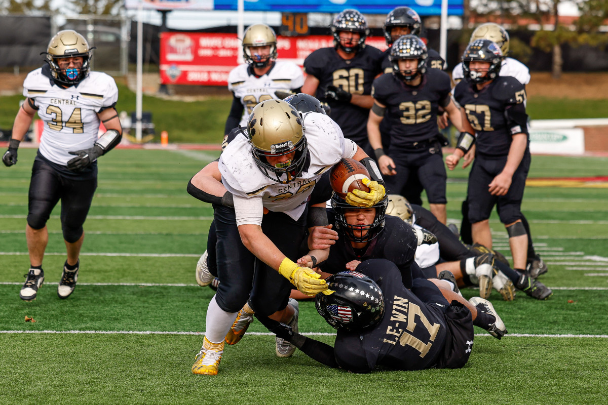 Camp Point Central Lena-Winslow Illinois 1A football November 24 2023 Nate Latsch 24195