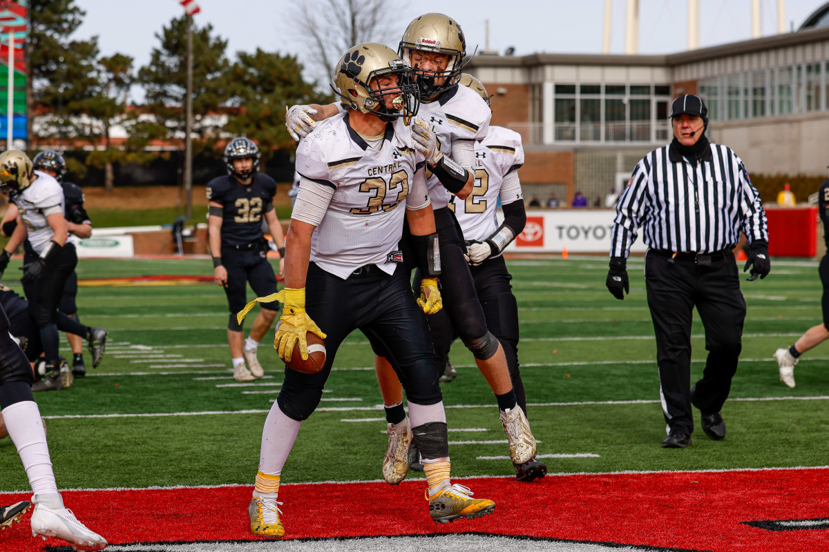 Camp Point Central Lena-Winslow Illinois 1A football November 24 2023 Nate Latsch 24202