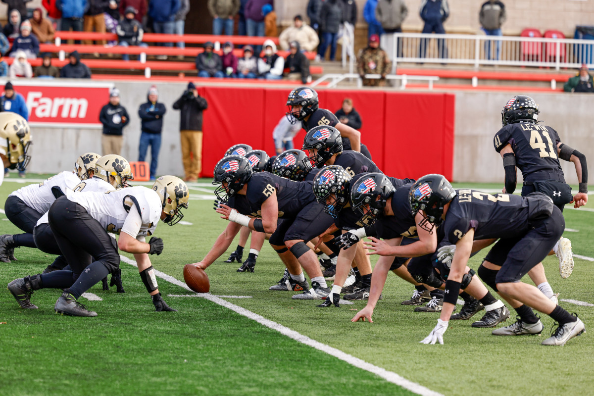 Camp Point Central Lena-Winslow Illinois 1A football November 24 2023 Nate Latsch 24209