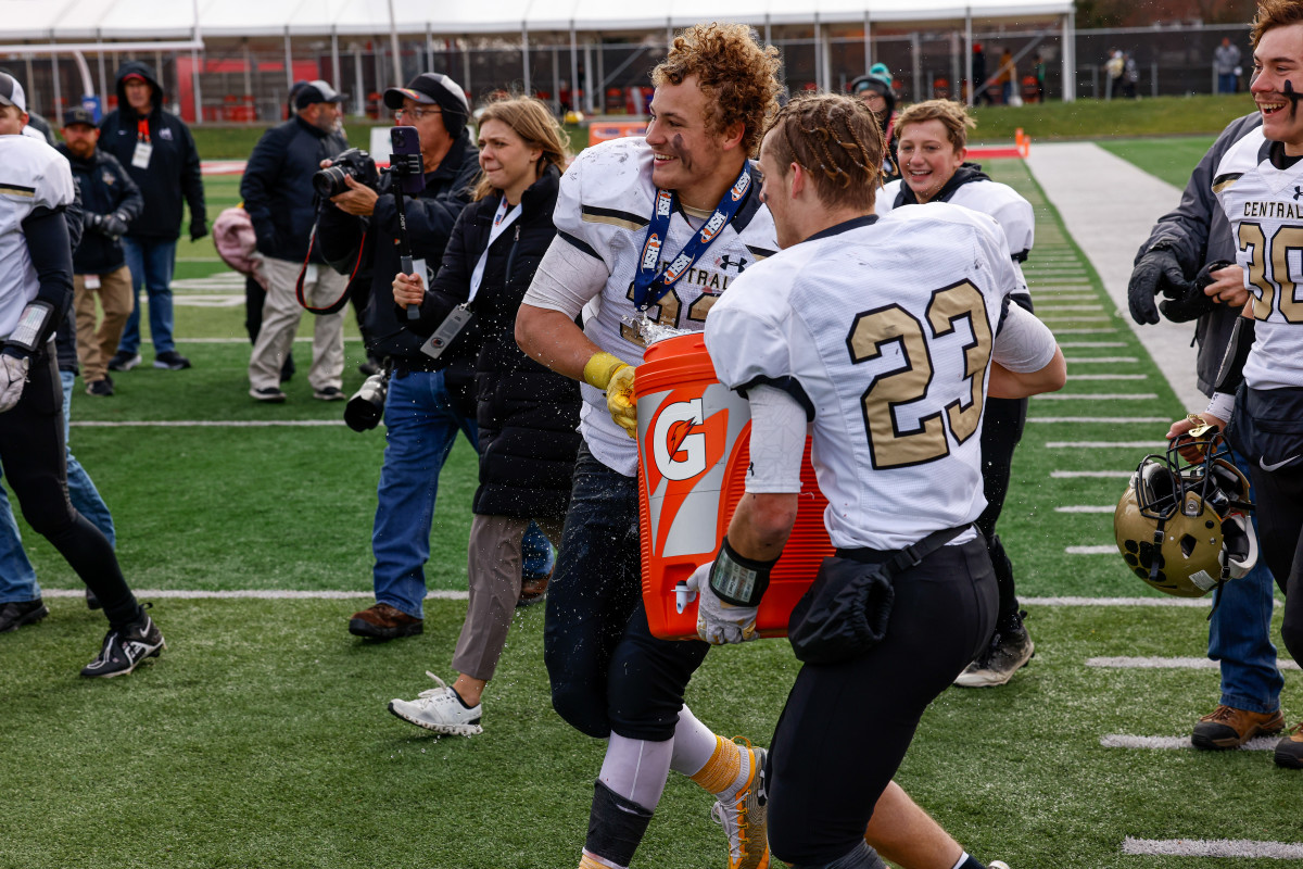 Camp Point Central Lena-Winslow Illinois 1A football November 24 2023 Nate Latsch 24233