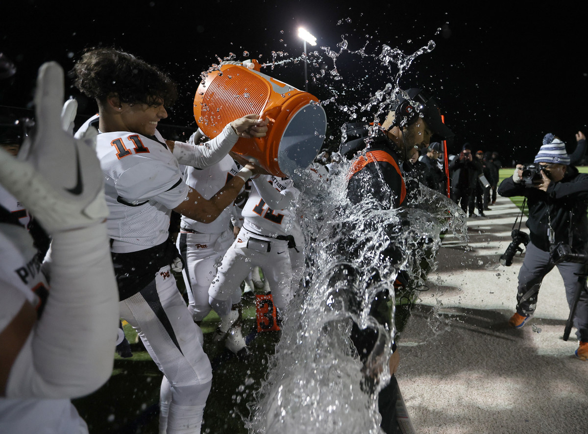 Pittsburg 37, San Ramon Valley 21 NCS D1 title by Dennis Lee 11-24-2023112420233 (3)