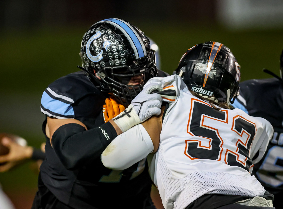 Clovis North 24, Central 14 CS D1 title game photos by Bobby Medellin 11-24-2023112420235