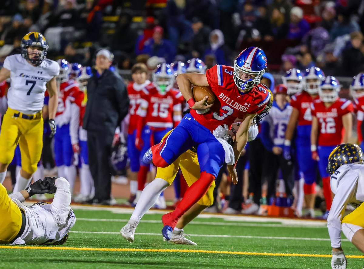 Ryder Lyons accounted for 316 yards and five touchdowns in Friday's stirring 34-27 win over Oak Ridge.