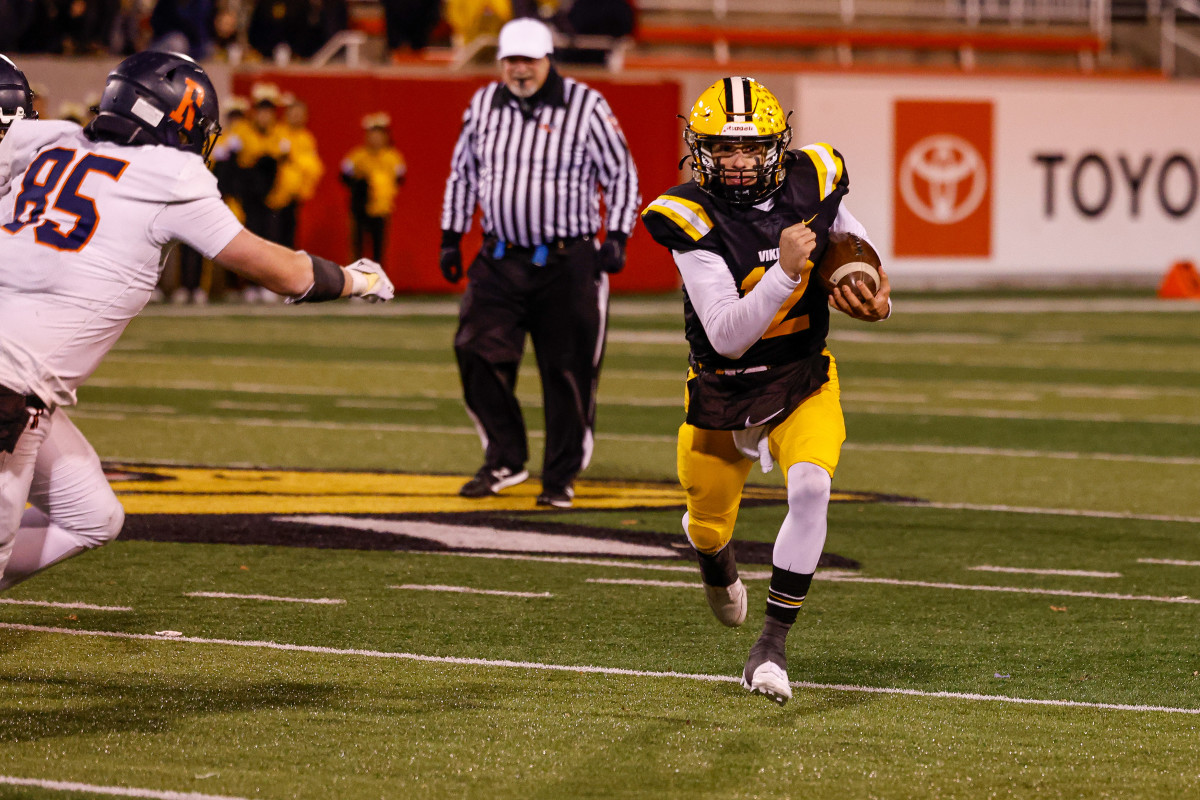 Rochester St. Laurence Illinois 4A football November 24 2023 Nate Latsch 24712