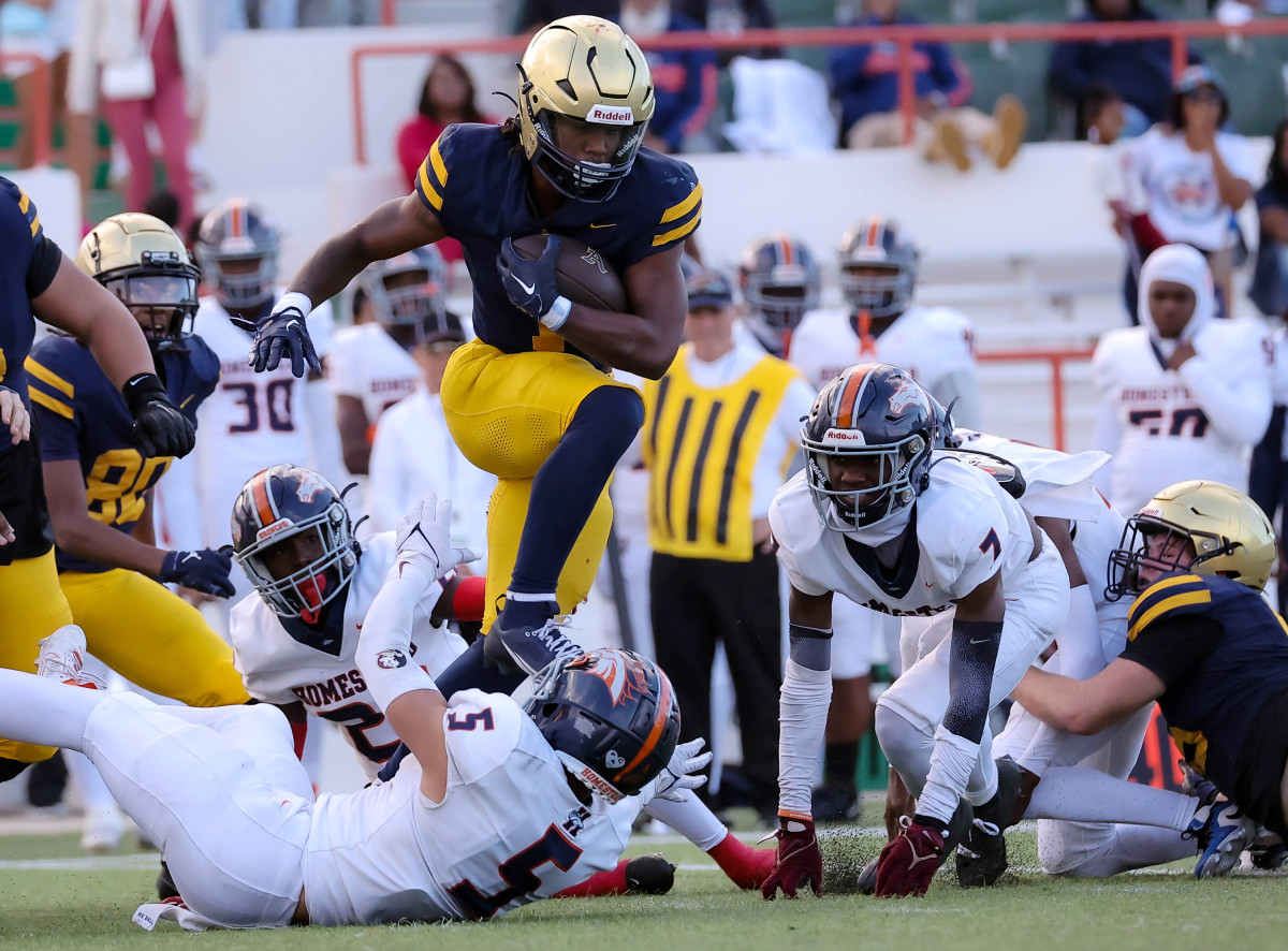 Homestead vs St Thomas Aquinas FHSAA 3M Final December 9, 2023 Photo-Matt Christopher22