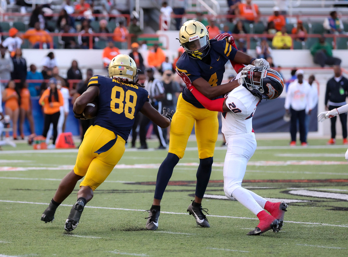 Homestead vs St Thomas Aquinas FHSAA 3M Final December 9, 2023 Photo-Matt Christopher24