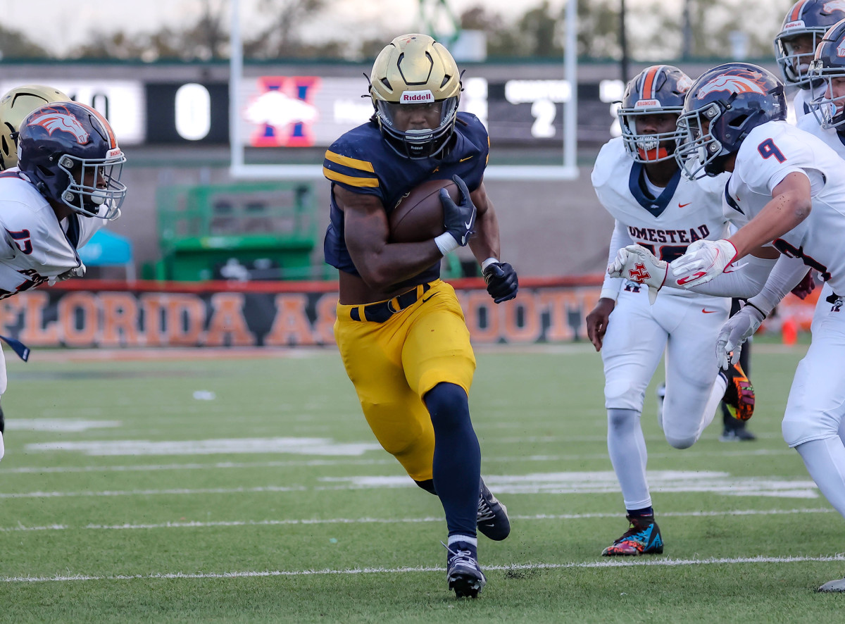 Homestead vs St Thomas Aquinas FHSAA 3M Final December 9, 2023 Photo-Matt Christopher26