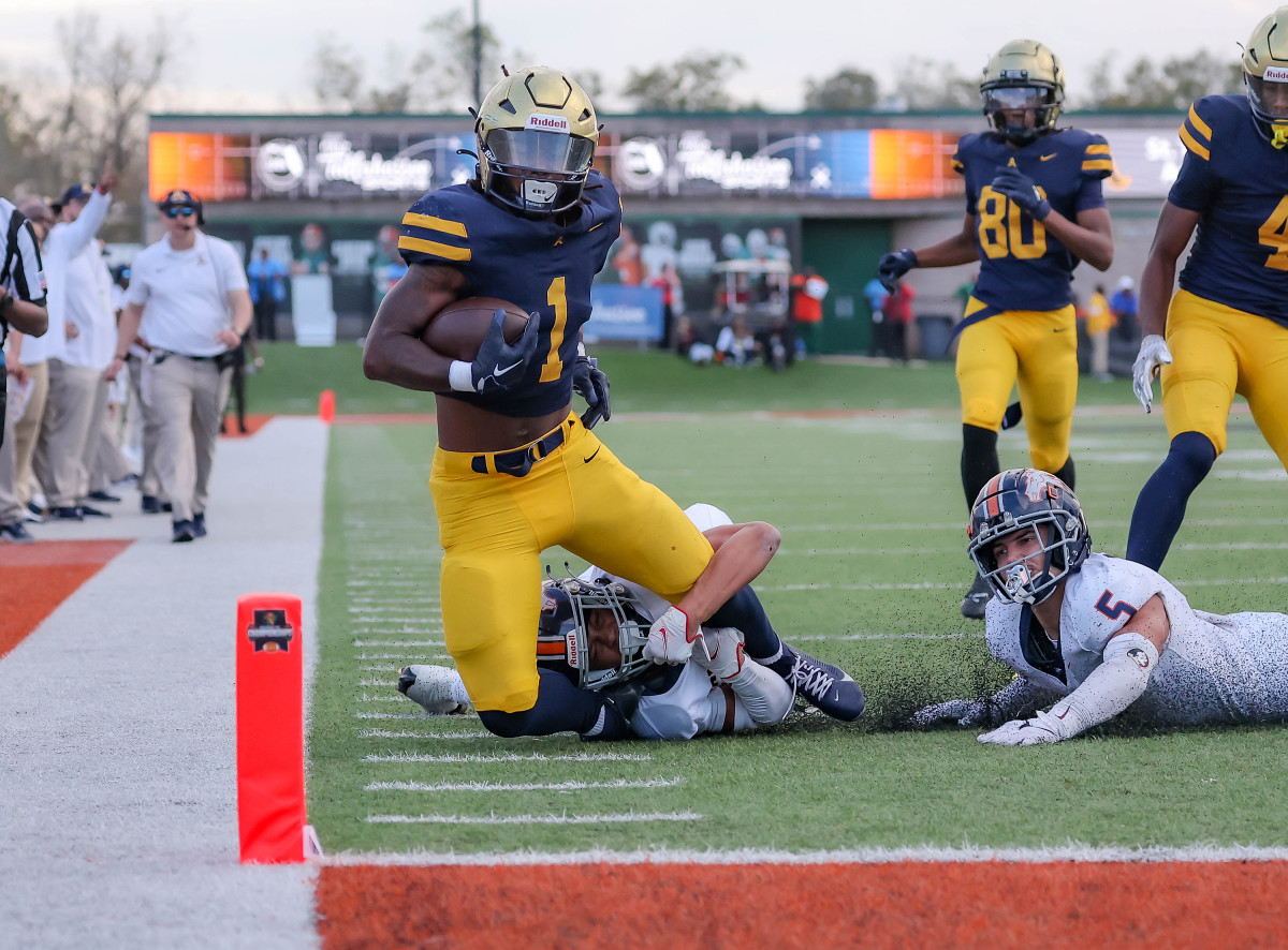 Homestead vs St Thomas Aquinas FHSAA 3M Final December 9, 2023 Photo-Matt Christopher28